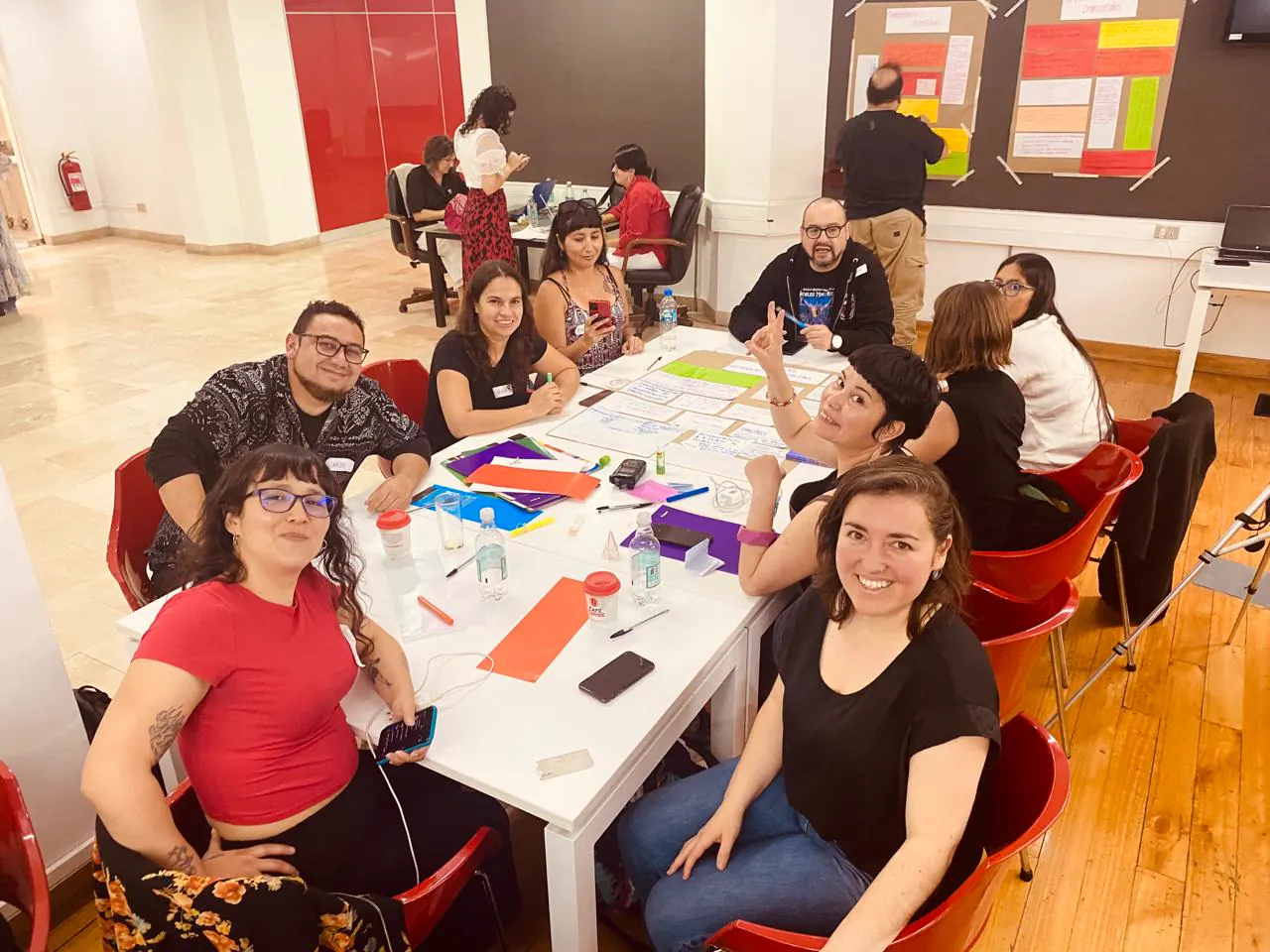 ¡Arte y Vida de Coelemu lleva su pasión por el arte a Santiago!