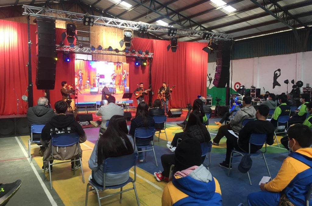 Marcelo Coulon Cuarteto presentó un concierto en vivo desde el Liceo de Guarilihue Alto